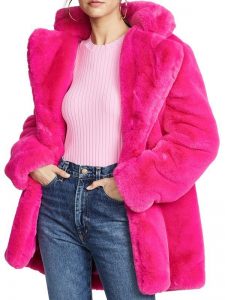 You-Need-To-Calm-Down-Taylor-Swift-Pink-Fur-Coat.